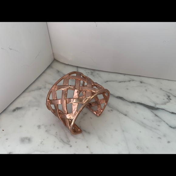 Kenneth Jay Lane Lattice Cuff Bracelet - Picture 3 of 7